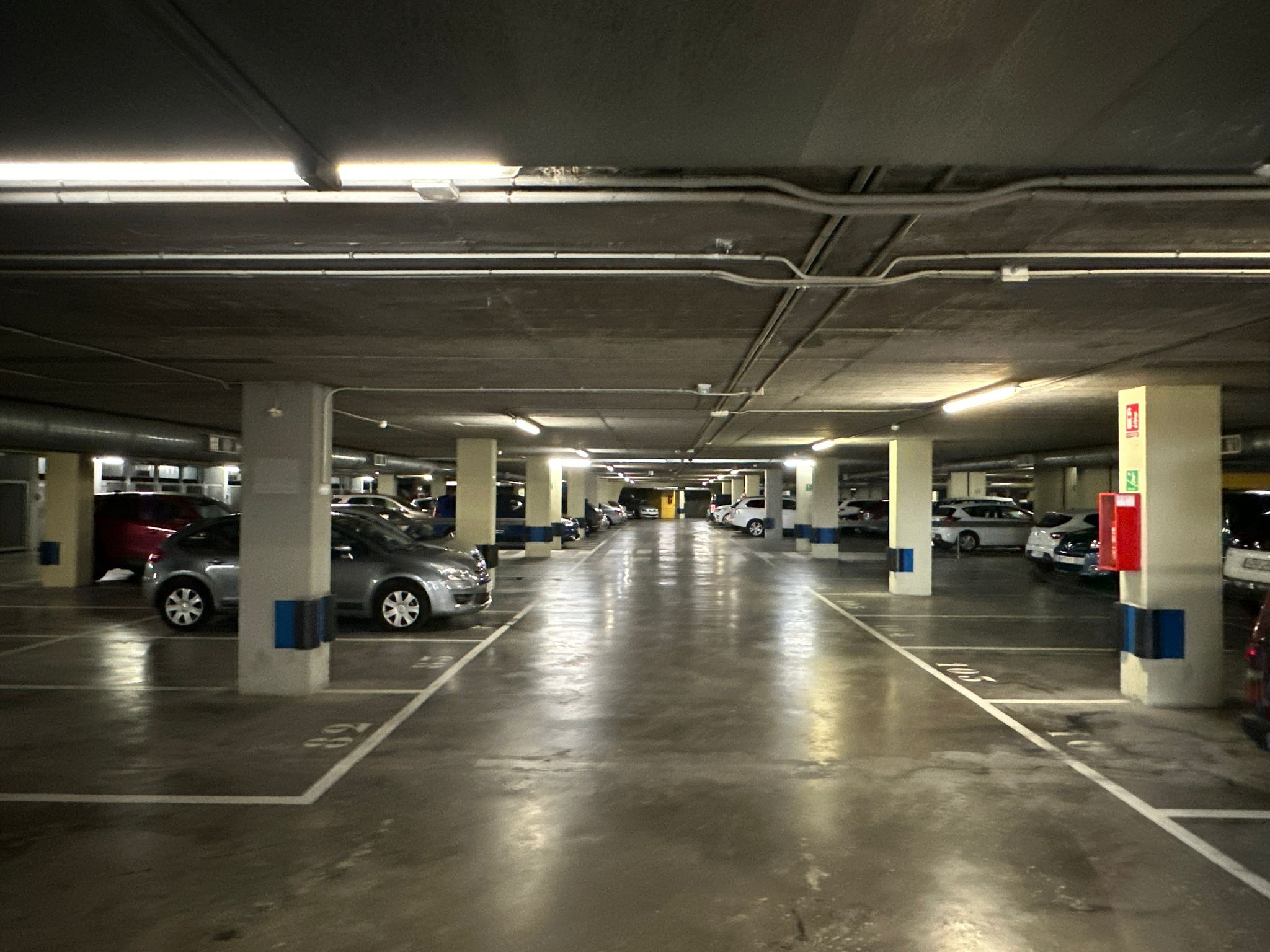 Alumbrado LED aparcamientos