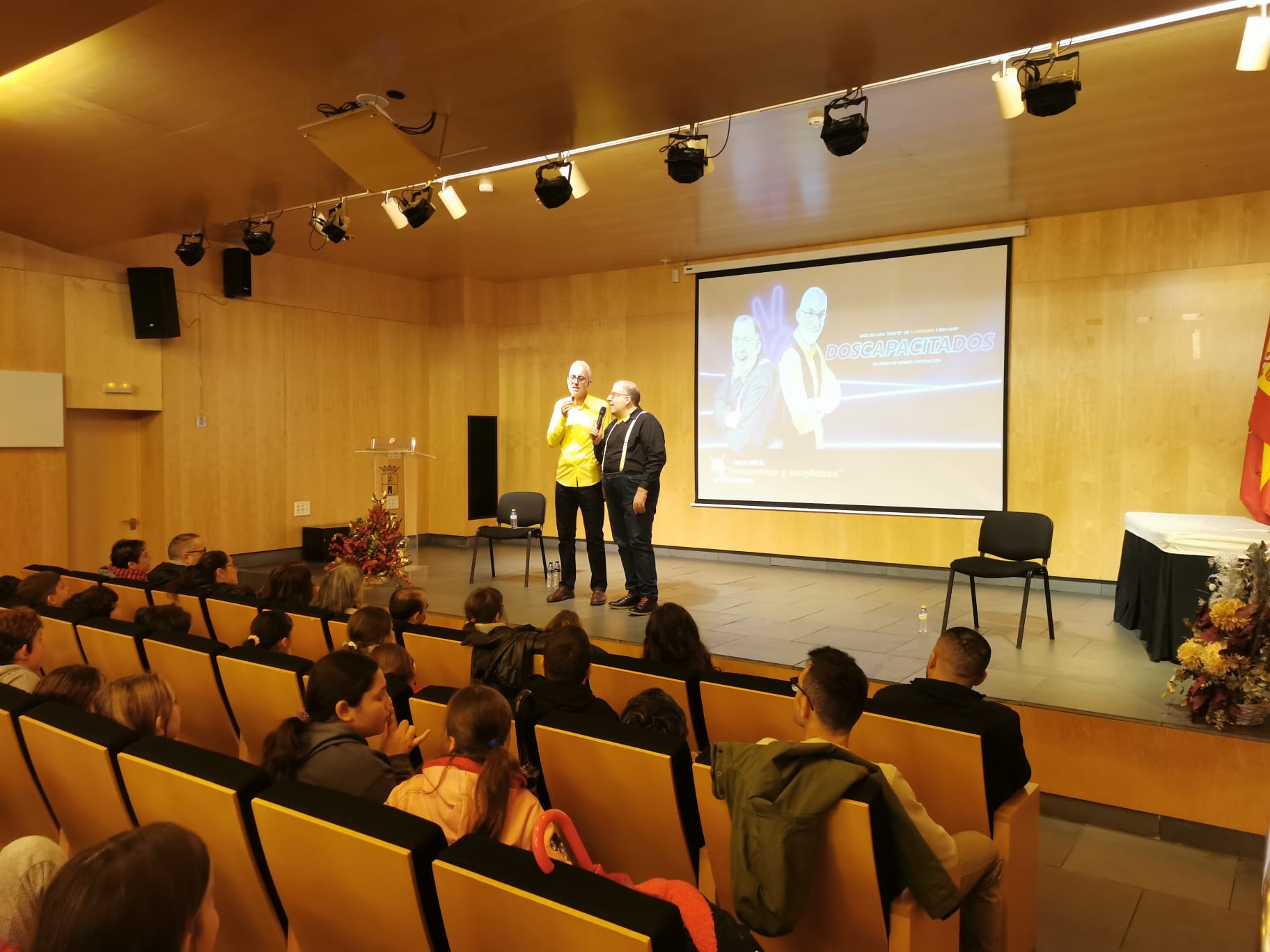 DOSCAPACITADOS CC ALMONA 2