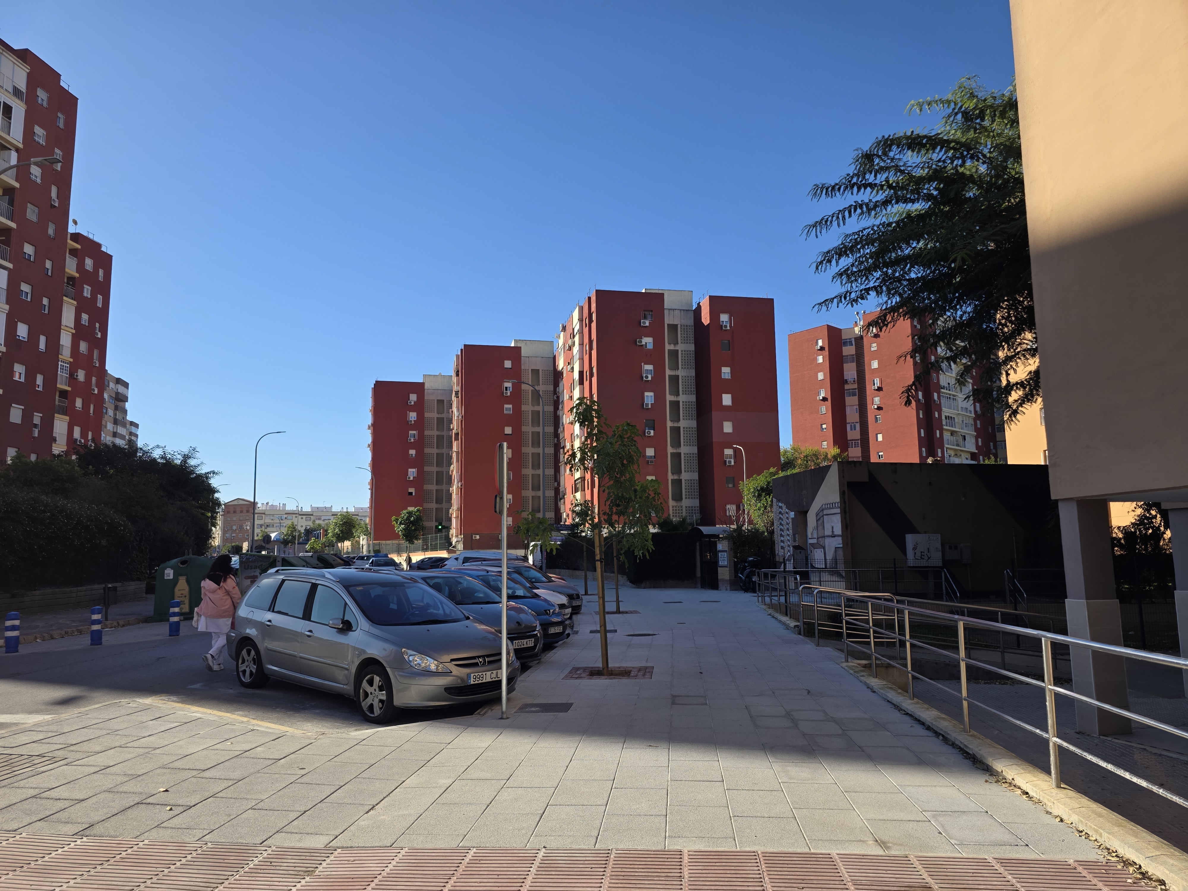 Mejora urbana Av Los Pinos DIC