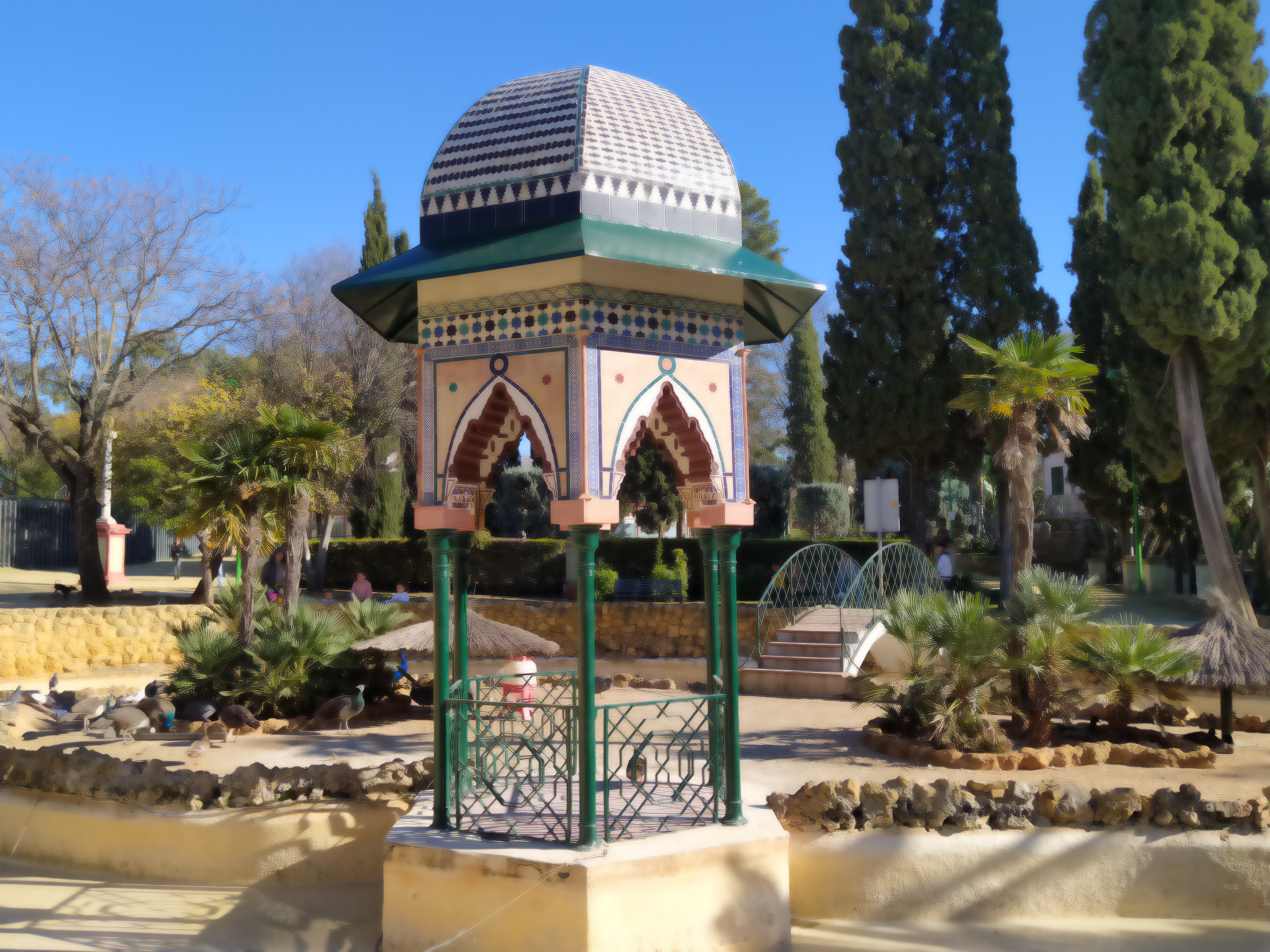 Restauración pabellón árabe estanque patos Alquería